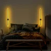 Applique murale LED design, 1 tige noire verticale VIESTE