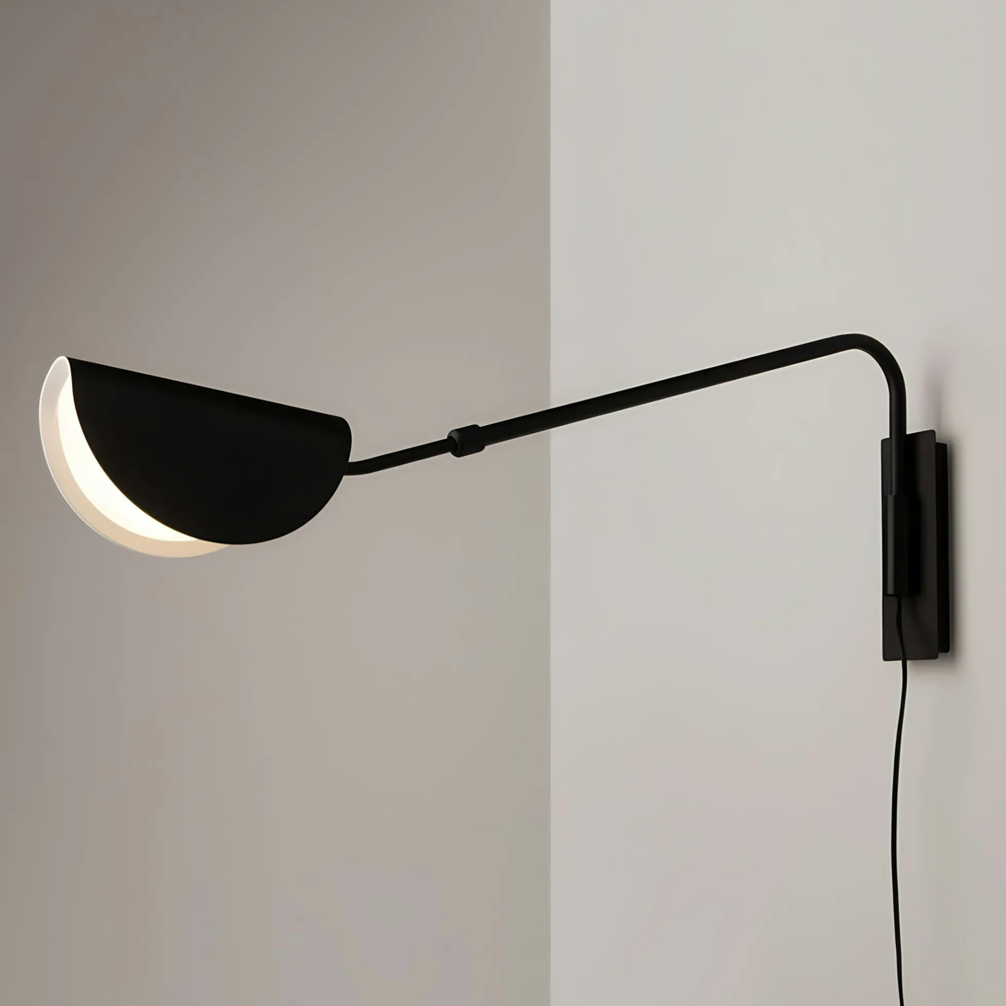 Applique murale noire – abat‑jour plié, bras orientable LENORE