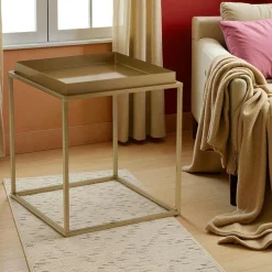 Bout de canapé cube doré – plateau mobile, style design SFAX