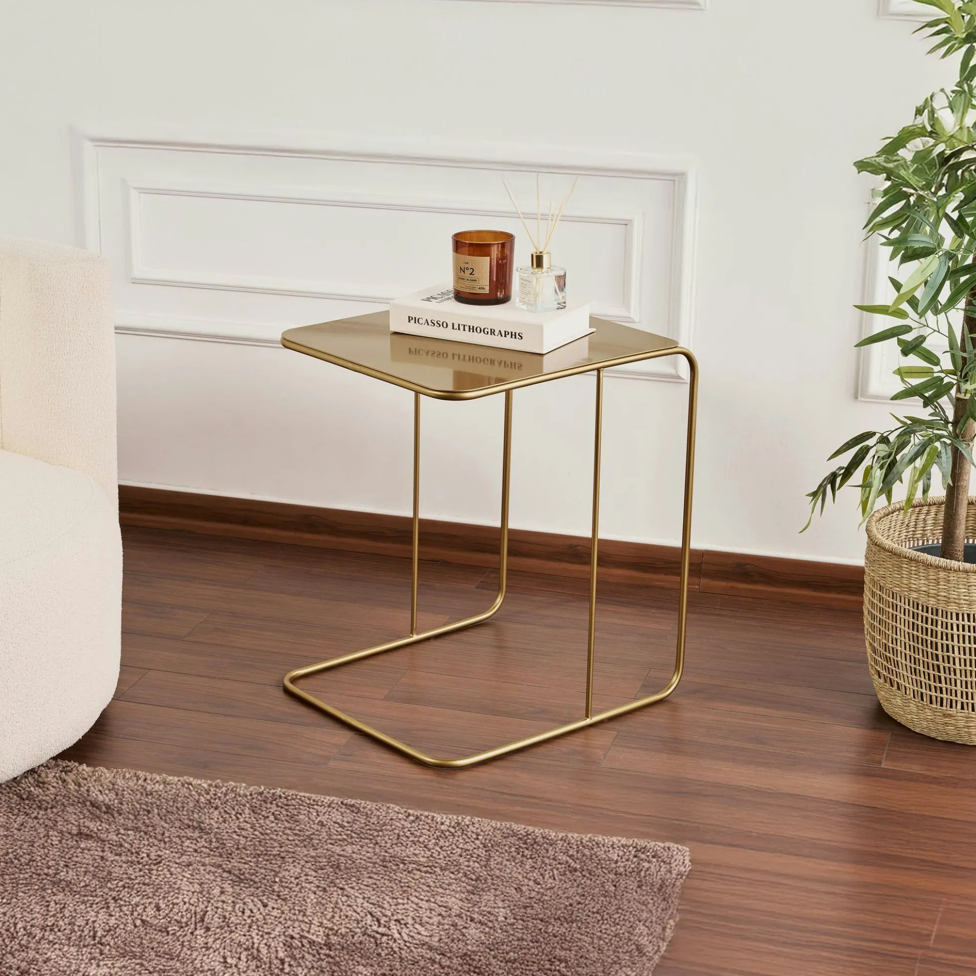 Bout de canapé design métal doré – plateau carré moderne SFAX