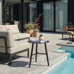 Bout de canapé jardin en aluminium noir STOCKHOLM