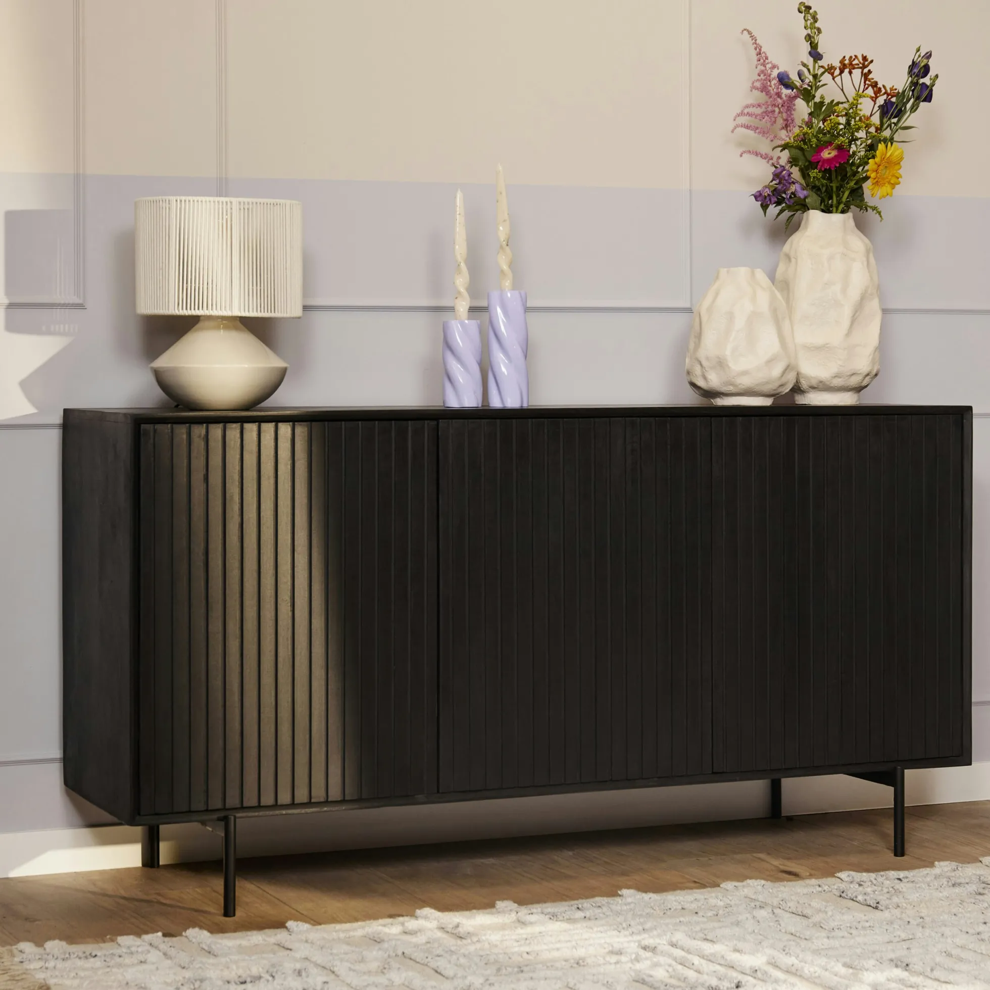 Buffet bois noir 3 portes rainurées 165 cm CORTINA