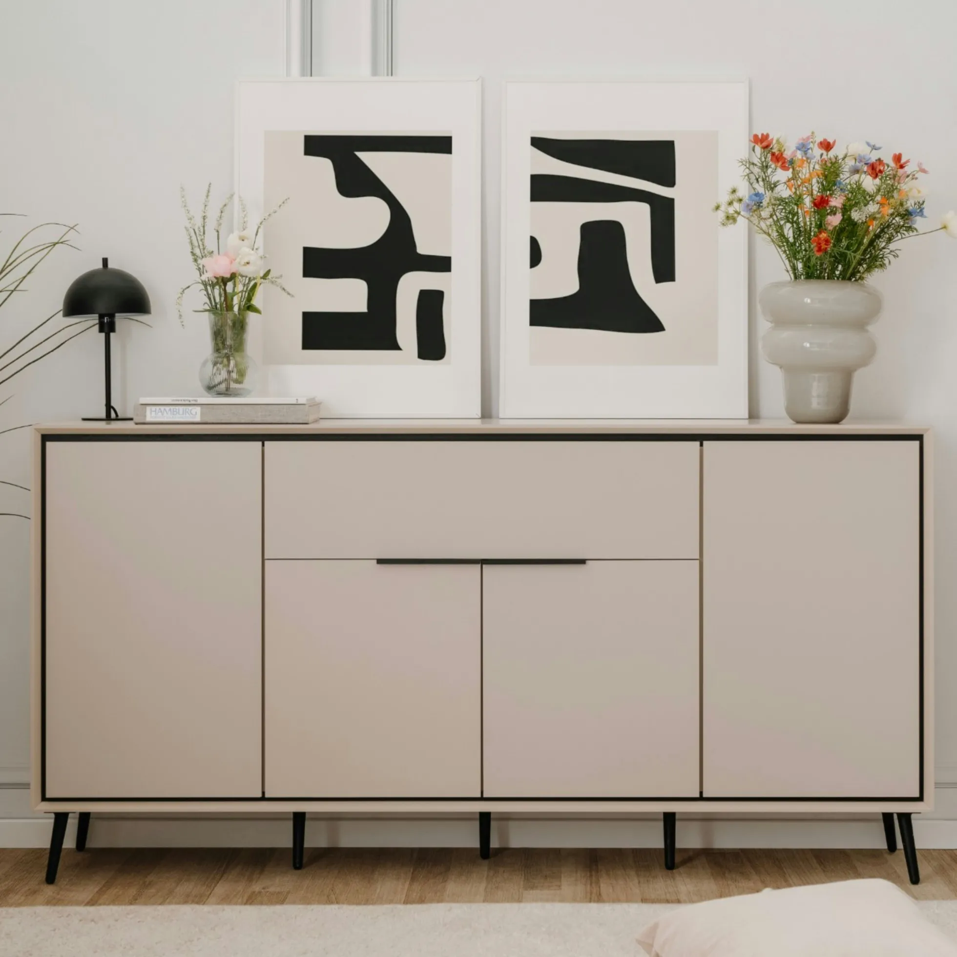 Buffet moderne taupe 4 portes 1 tiroir AVIO