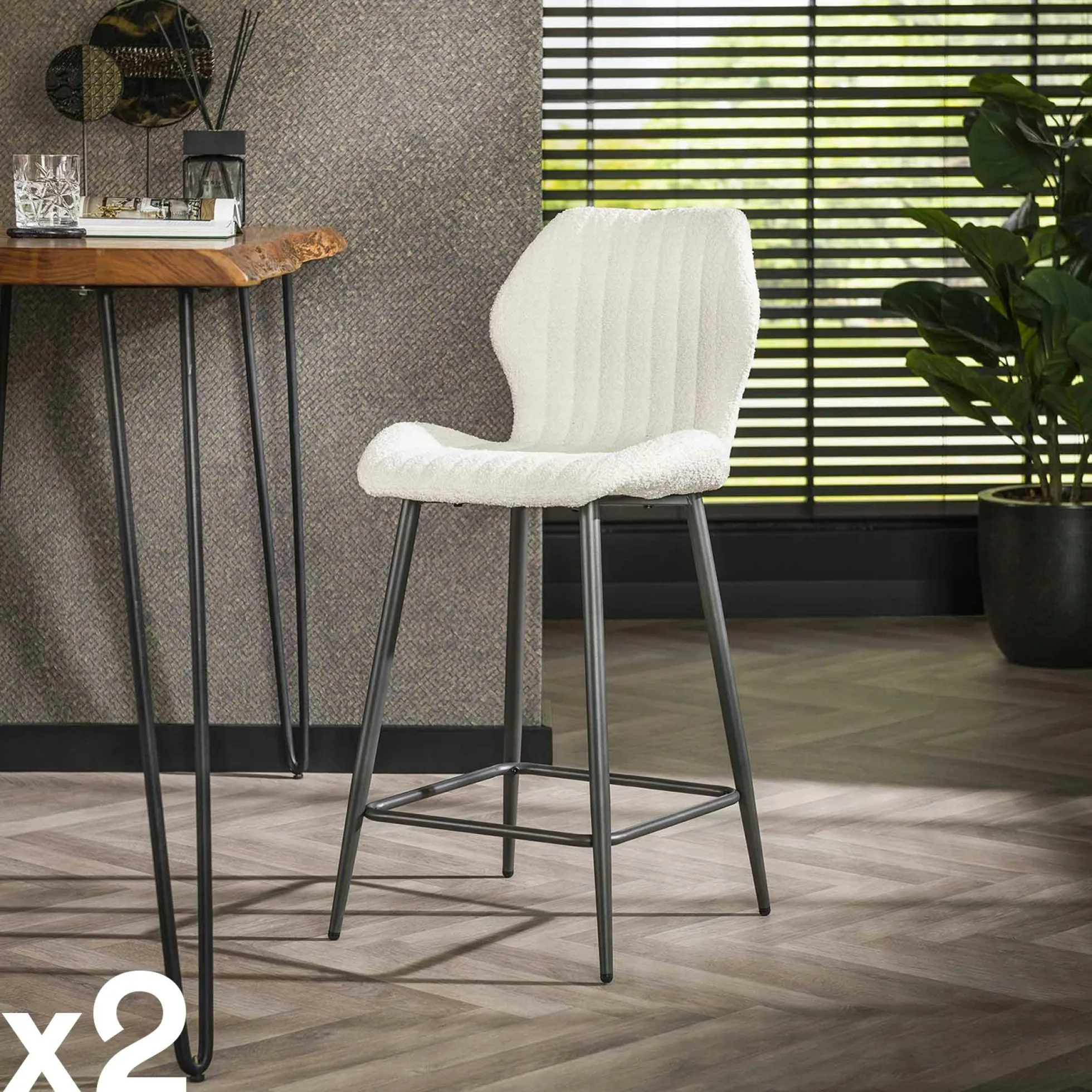 Chaise de bar blanche en bouclette avec repose-pieds (lot de 2) GALWAY