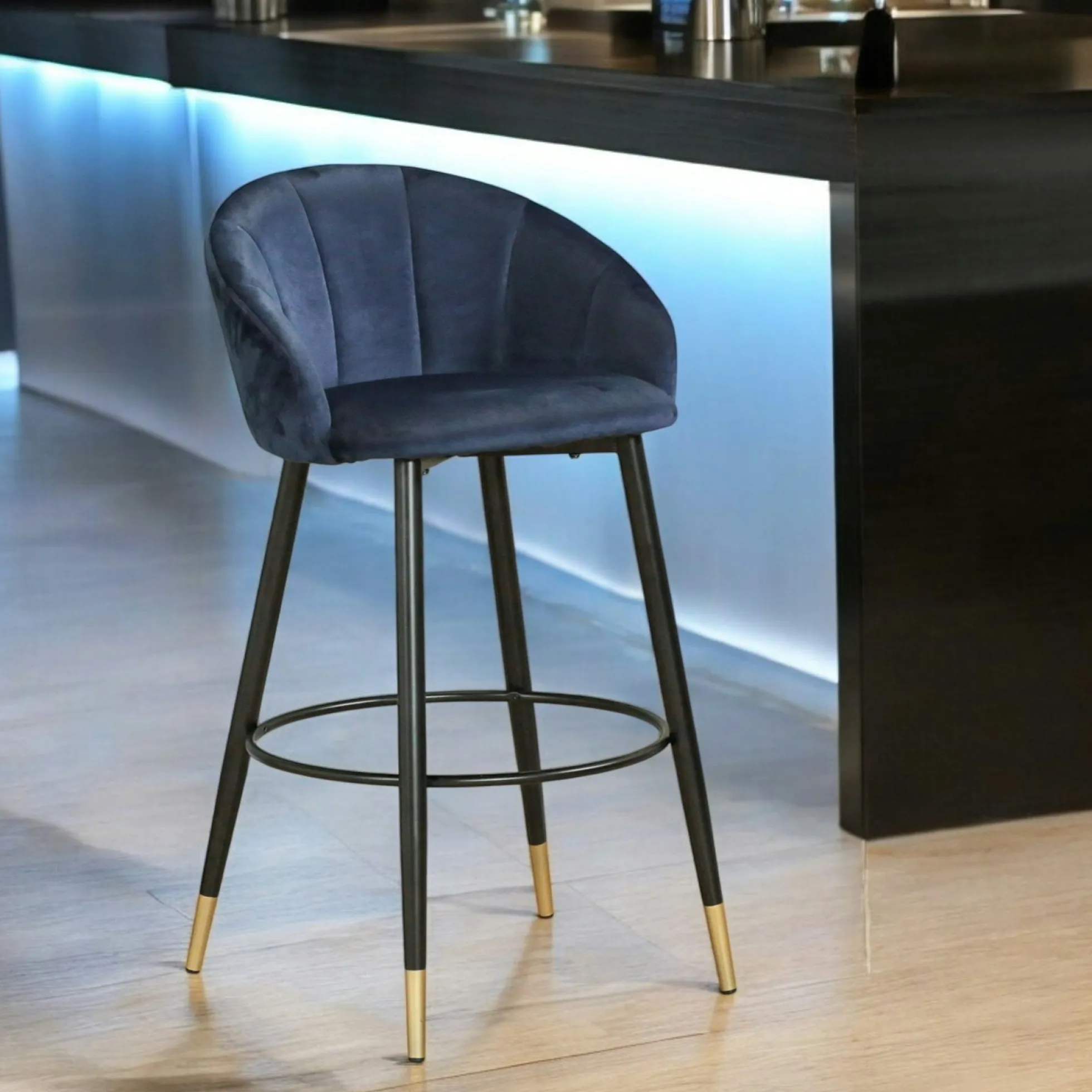 Chaise de bar en velours bleu forme coquillage (lot de 2) HAWAI