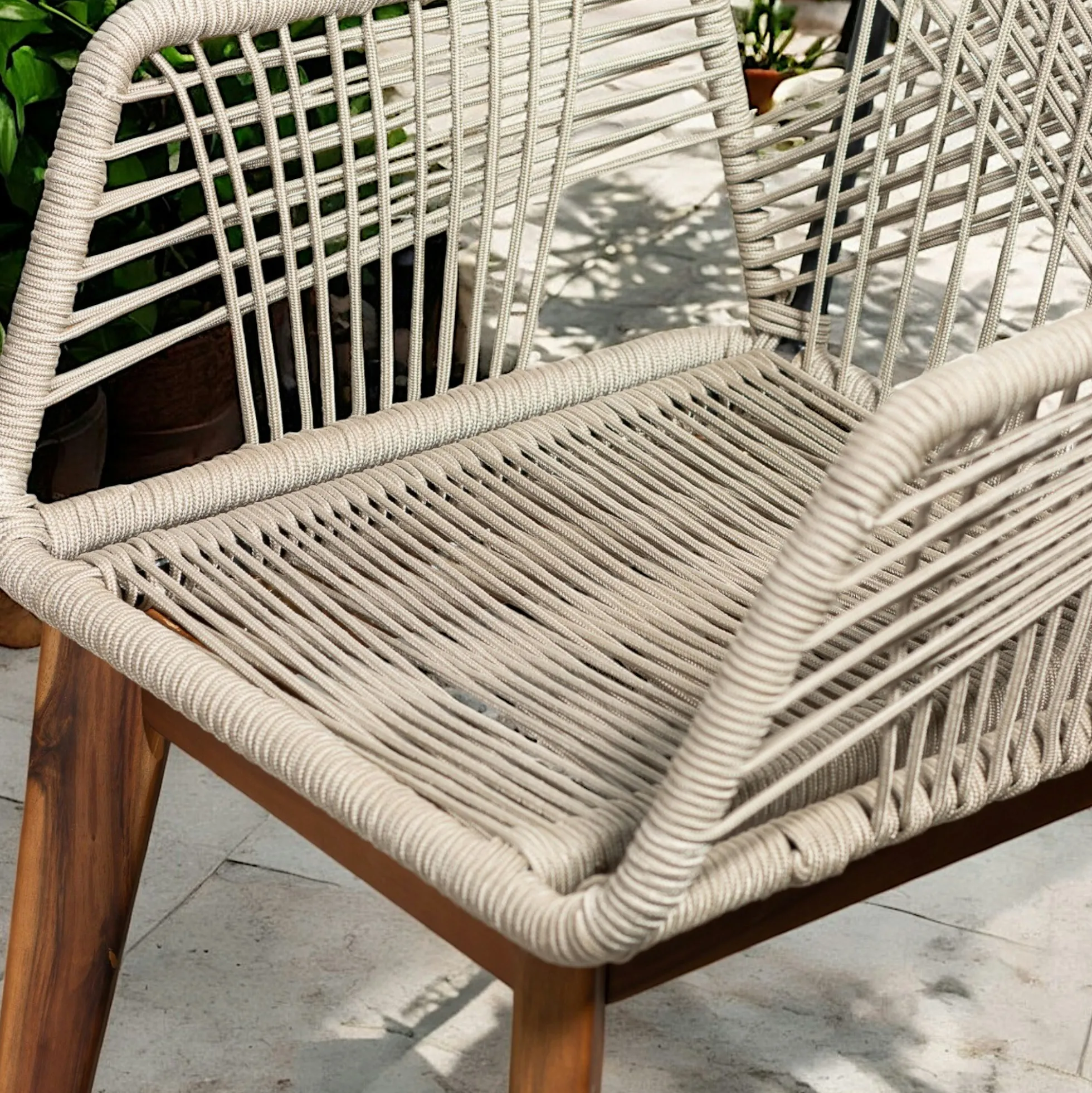 Chaise de jardin beige en corde tressée et pieds bois FSC® (lot de 2) GRENADE