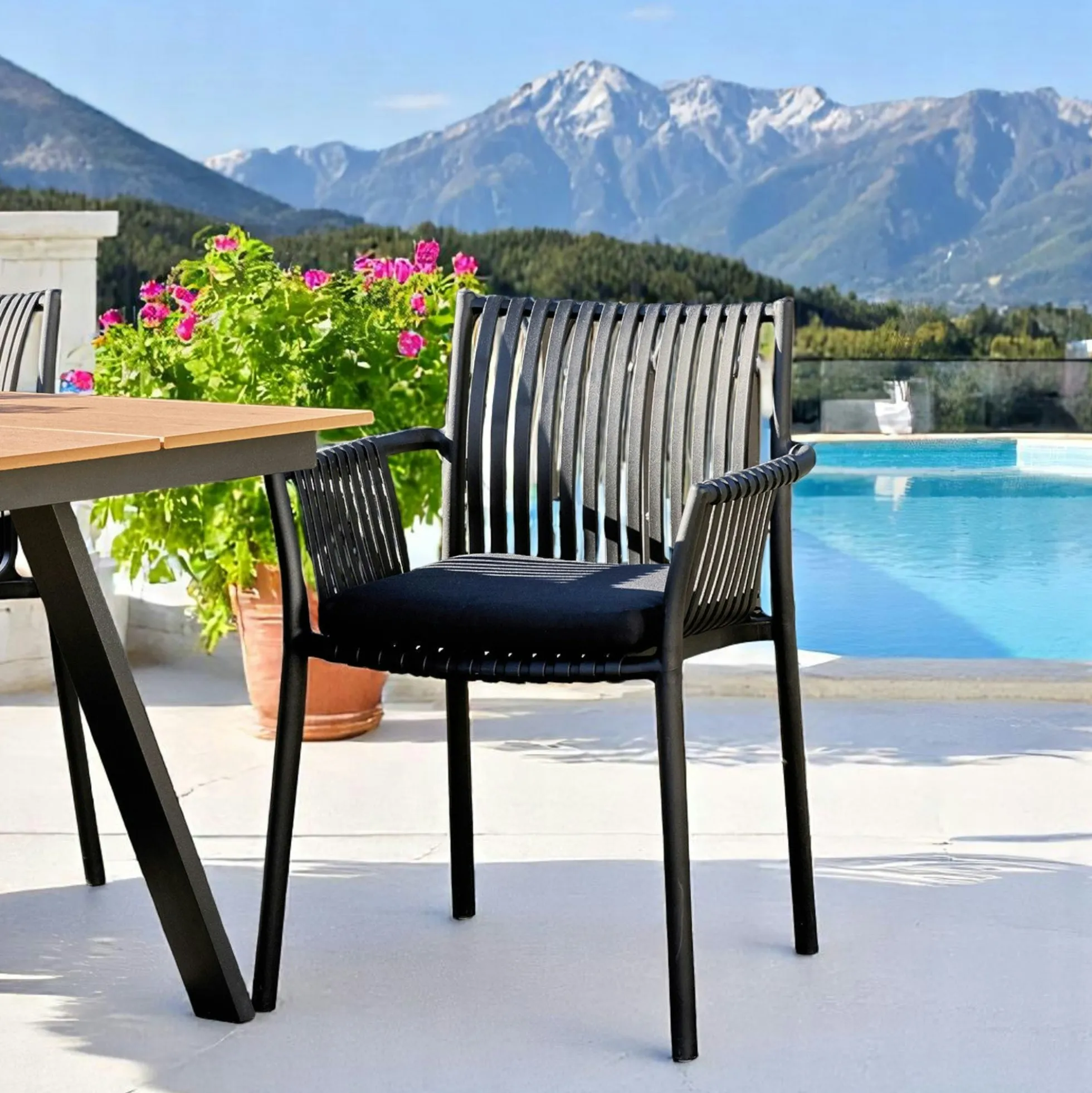 Chaise de jardin noire (lot de 4) MENDOZA