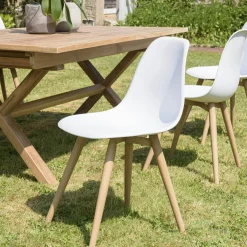 Chaise de jardin style scandinave assise blanche pieds couleur naturelle (lot de 2) GIJON