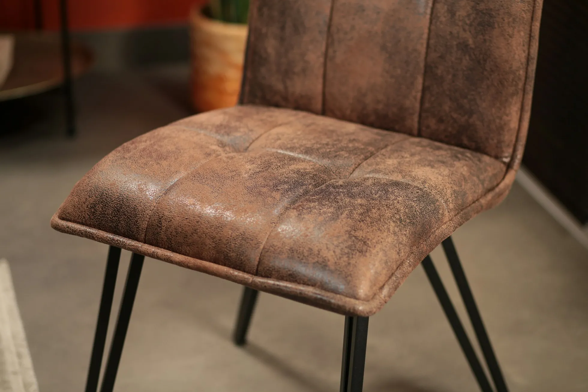 Chaise de salle à manger havane avec pieds épingle (lot de 2) MALMOE
