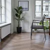Chaise design anthracite à structure noire (lot de 2) ALDER