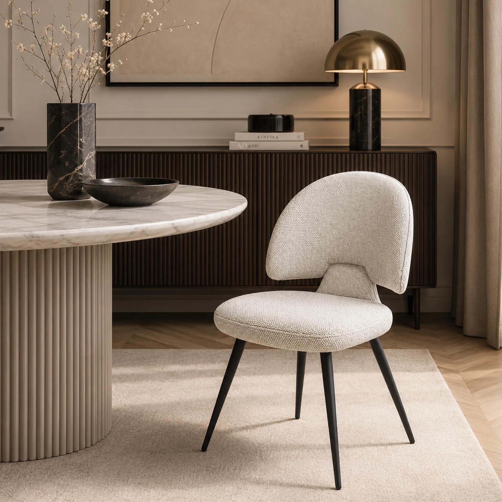 Chaise design tissu beige dossier arrondi (x2) LOMBARDIE