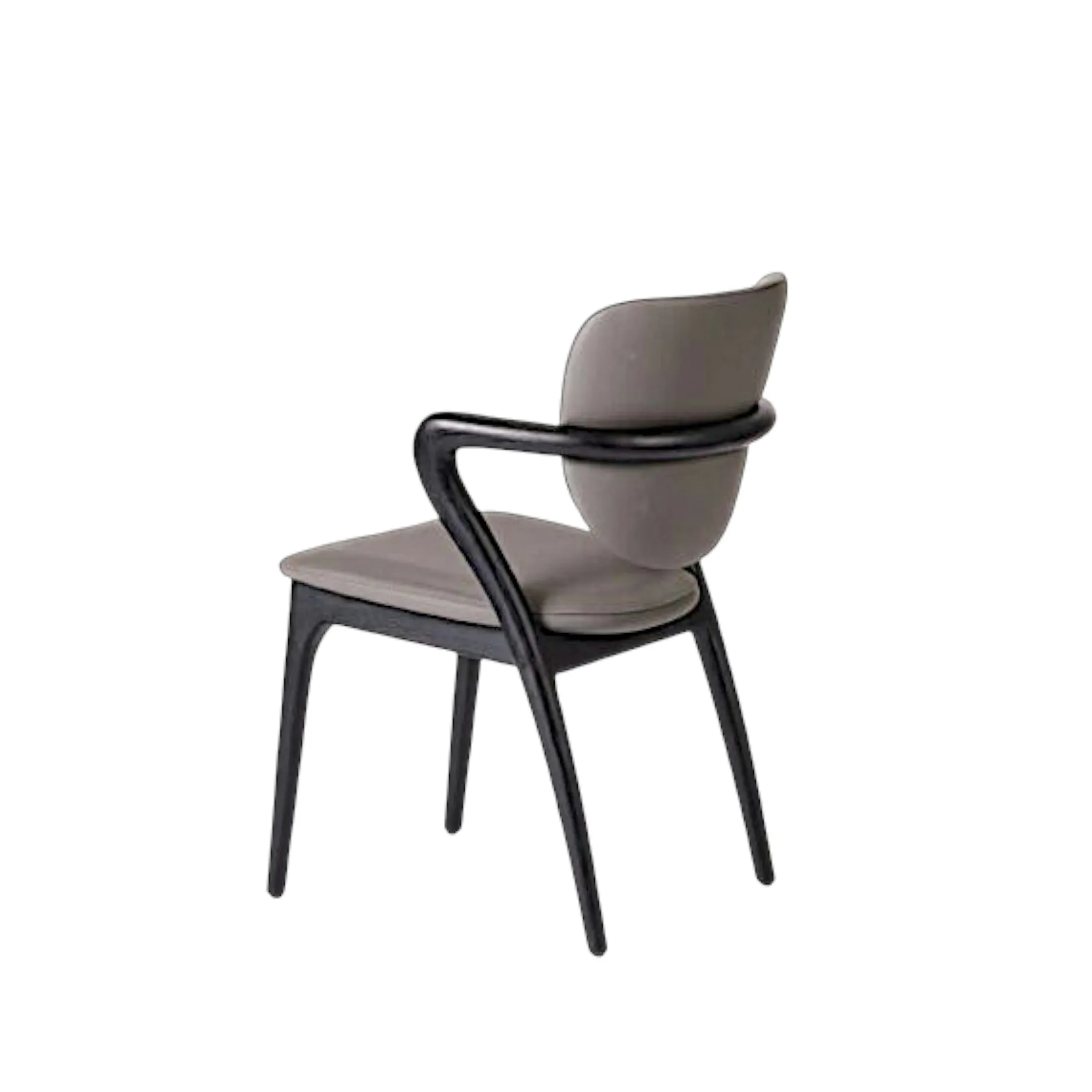 Chaise en cuir gris foncé, accoudoirs bois noir ALDER