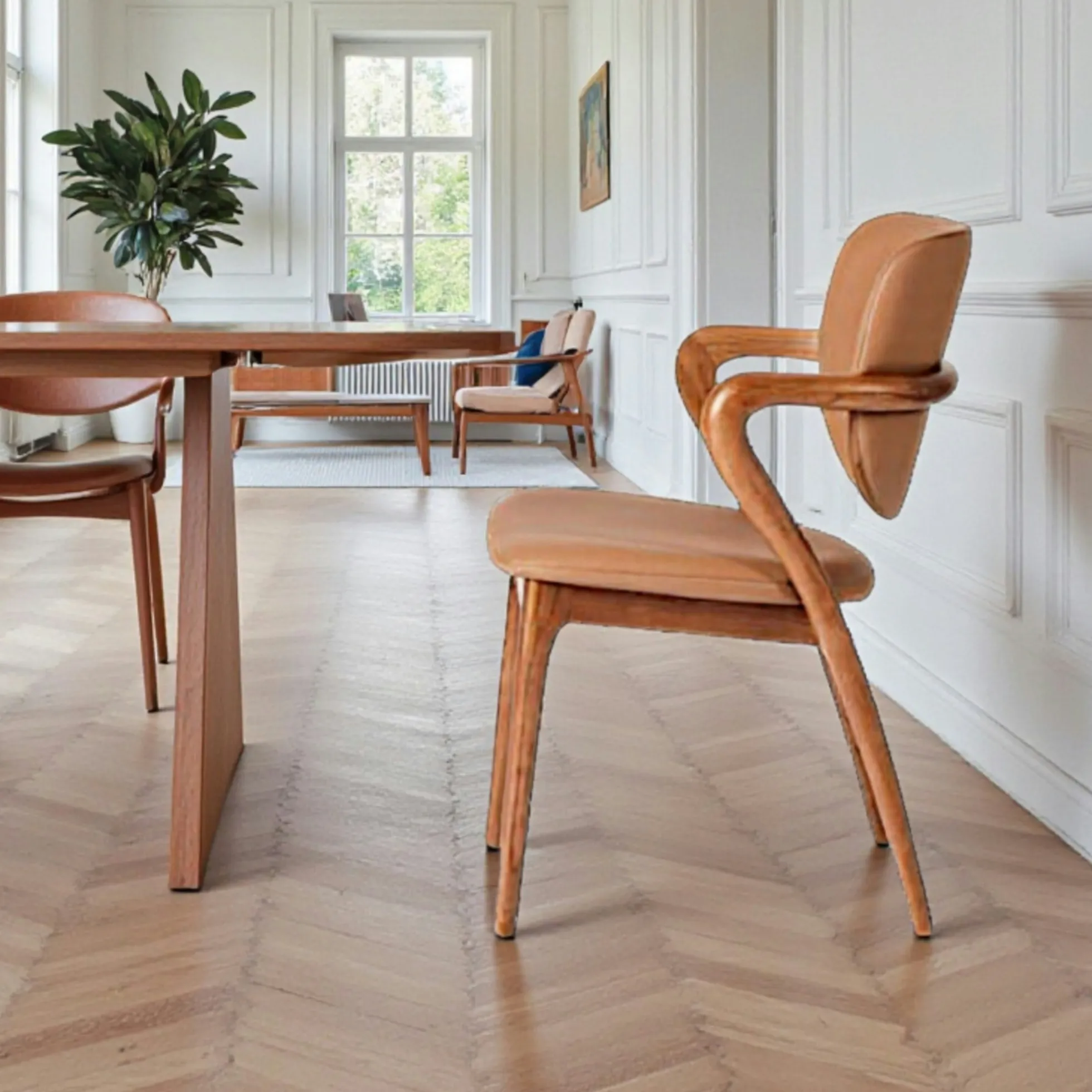 Chaise en cuir marron, accoudoirs bois brun ALDER