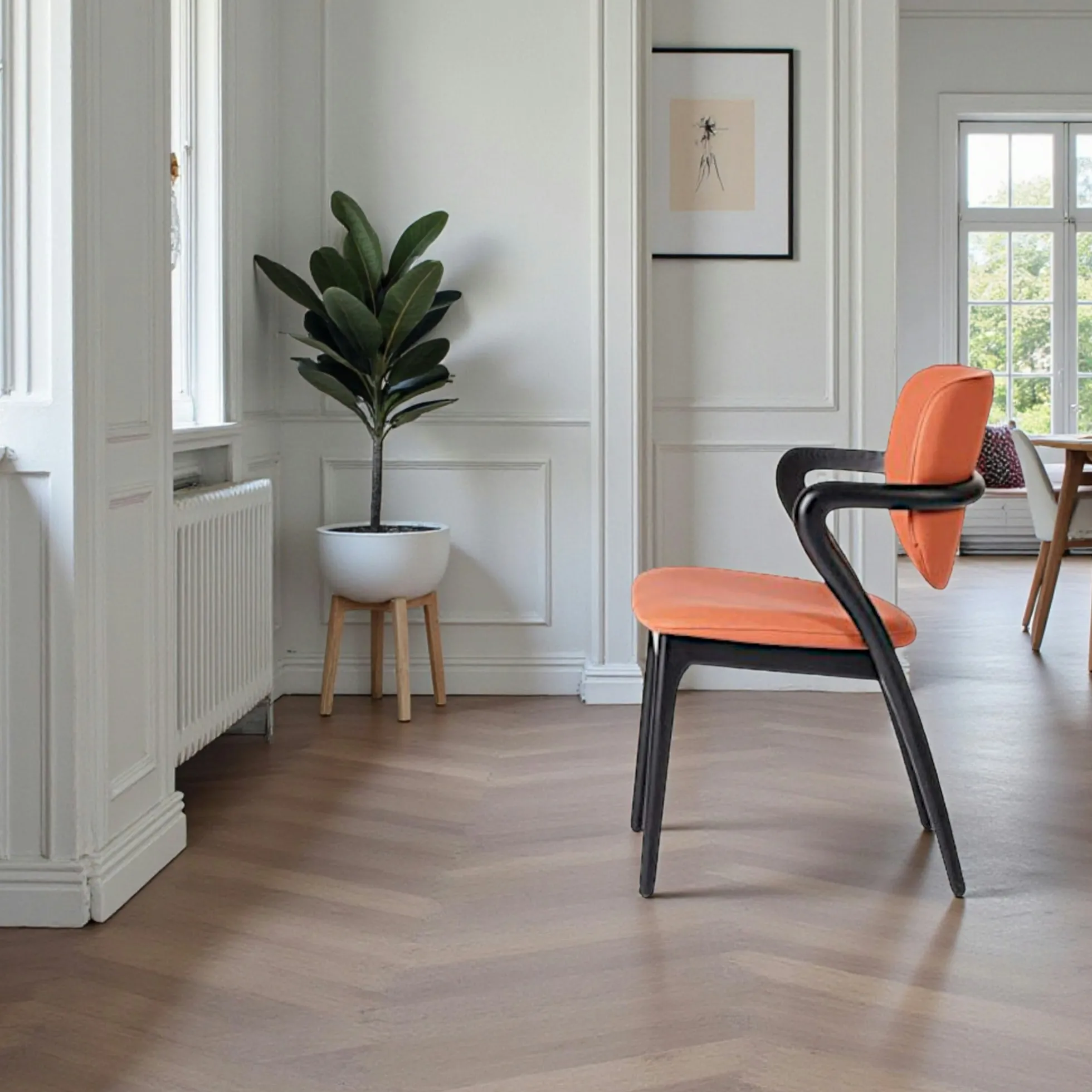 Chaise en cuir terracotta, accoudoirs bois noir ALDER