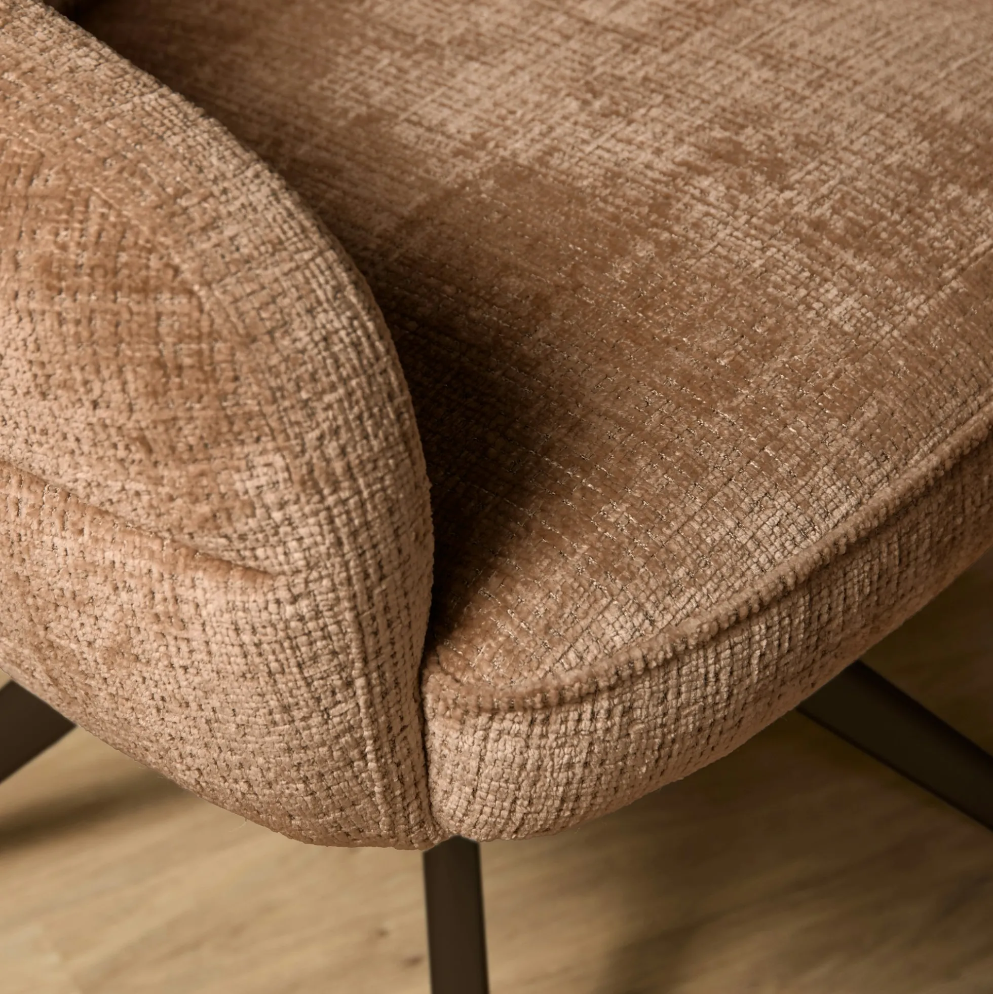Chaise pivotante cannelle à dossier structuré (lot de 2) CORTINA