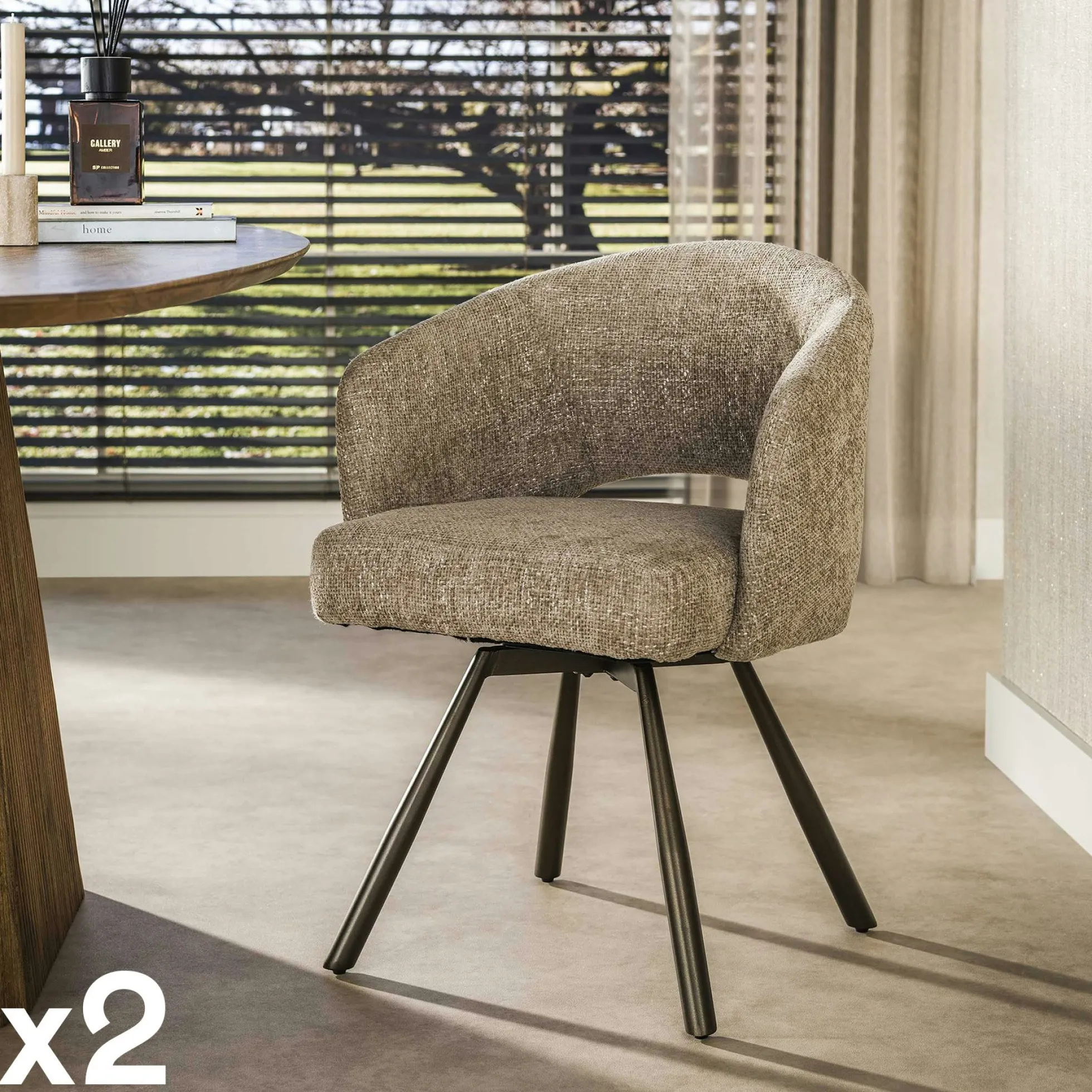 Chaise pivotante tissu doux sable pieds bronze (x2) CREEK