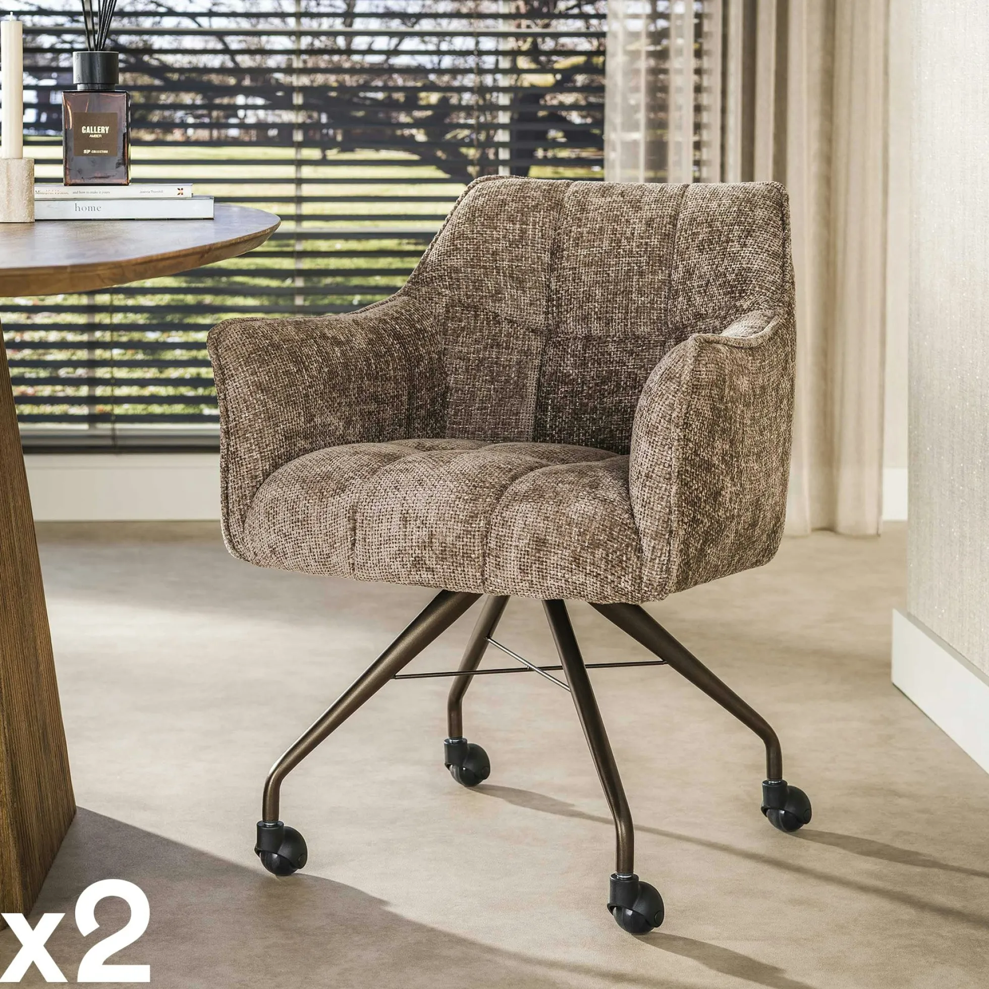 Chaise à roulettes beige chaud pied bronze (lot de 2) MELBOURNE