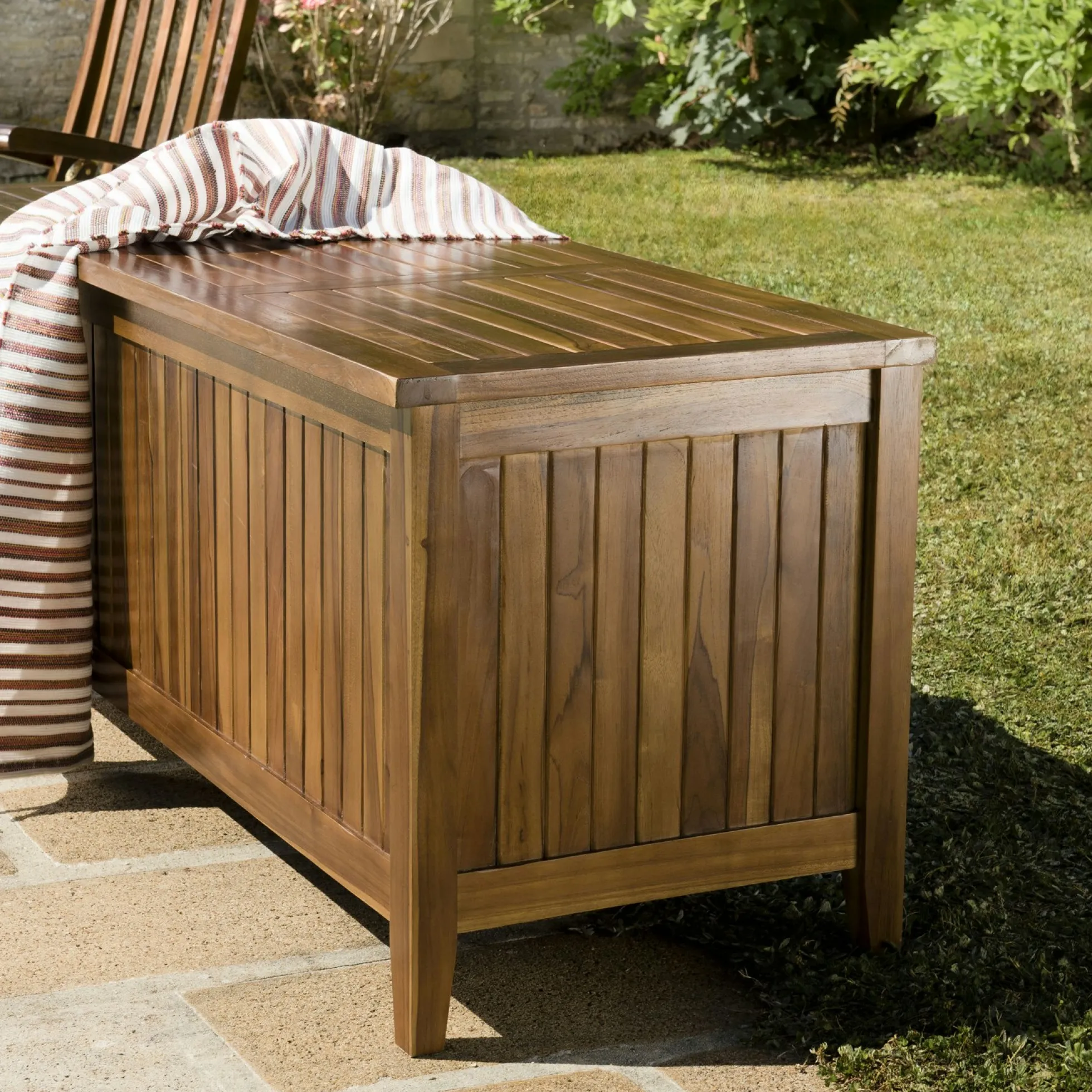 Coffre de jardin en teck massif 165 cm MACAO