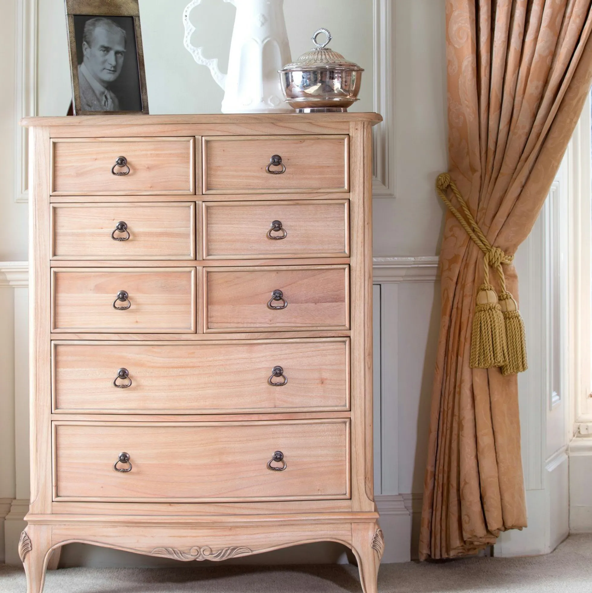 Commode en bois 8 tiroirs BLOIS