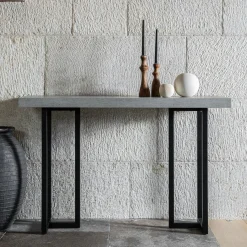 Console design KINGSTON