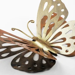 Décoration murale en métal – papillon doré