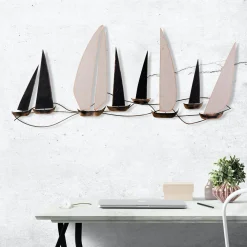 Décoration murale marine en métal – bateaux noirs et blancs
