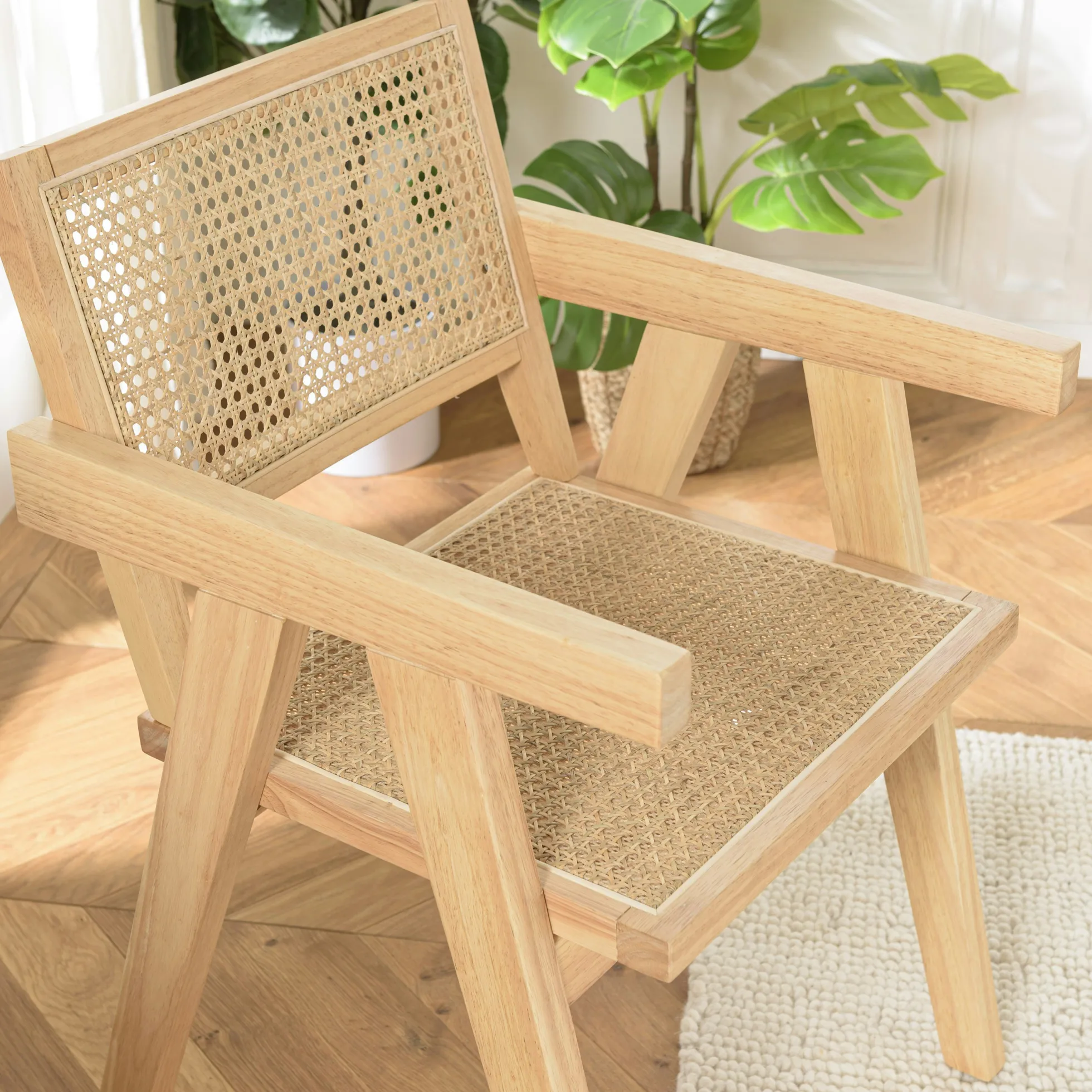 Fauteuil contemporain bois clair assise et dossier cannage TIM