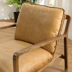 Fauteuil cuir beige et bois dos incliné PRESTON