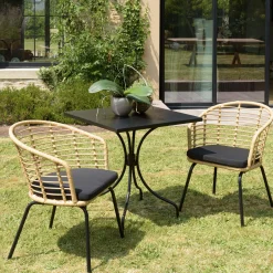 Fauteuil de jardin rotin synthétique ajouré couleur naturelle avec coussin noir (lot de 2) GIJON