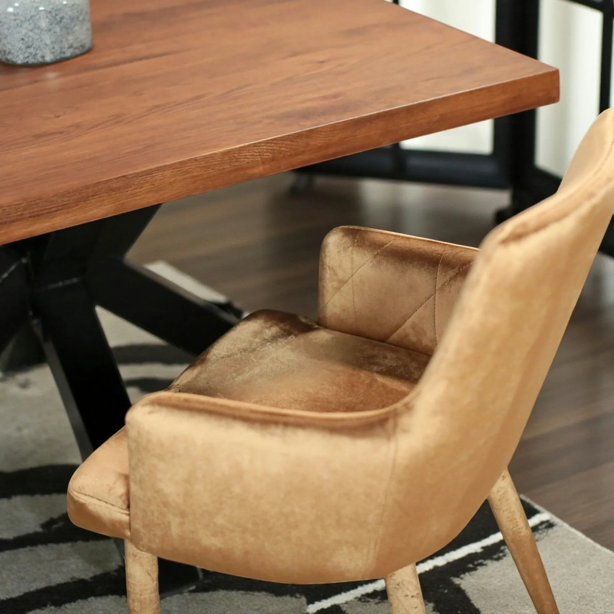 Fauteuil de table moderne en velours doré (lot de 2) HAWAI