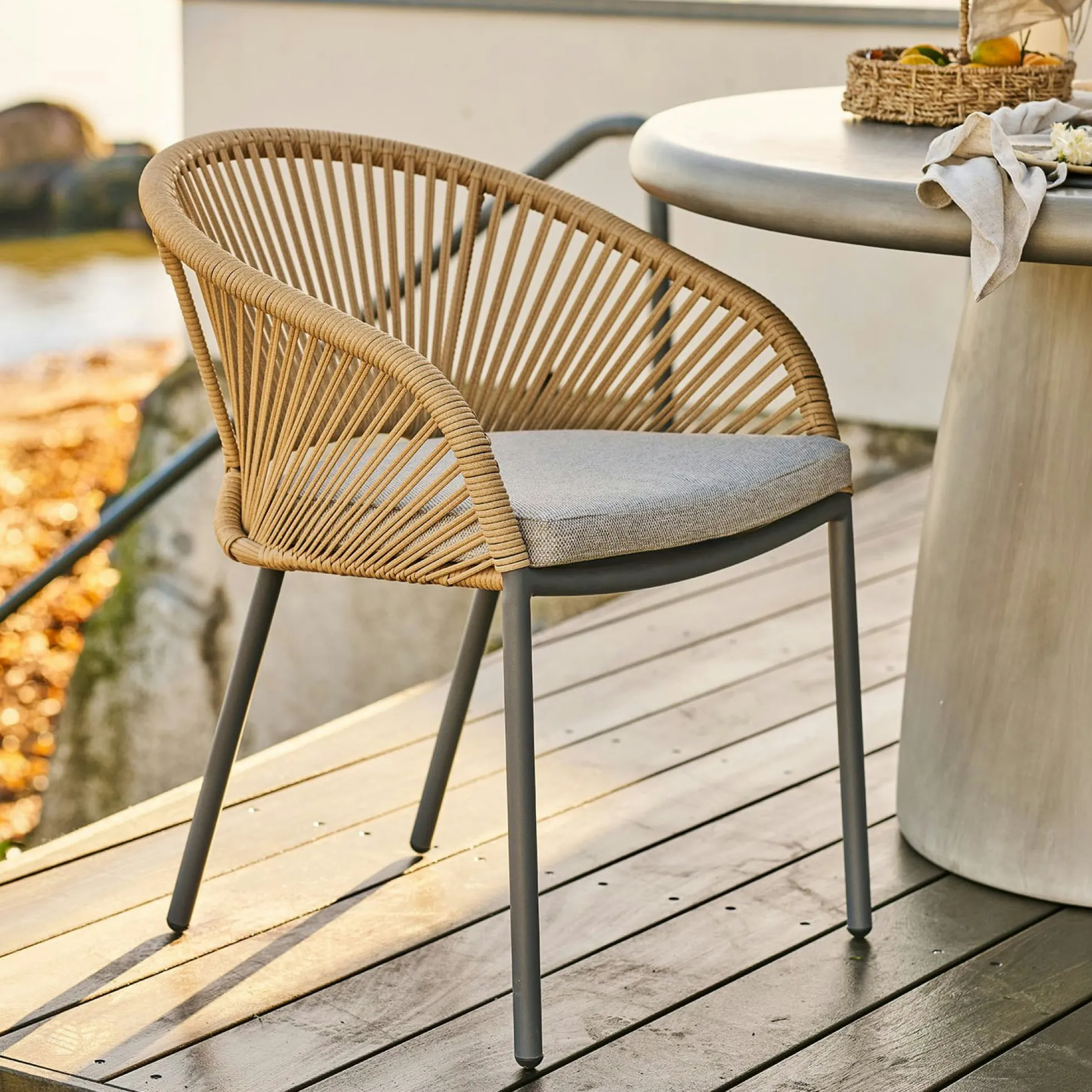 Fauteuil en aluminium beige avec coussin (lot de 2) KUTA