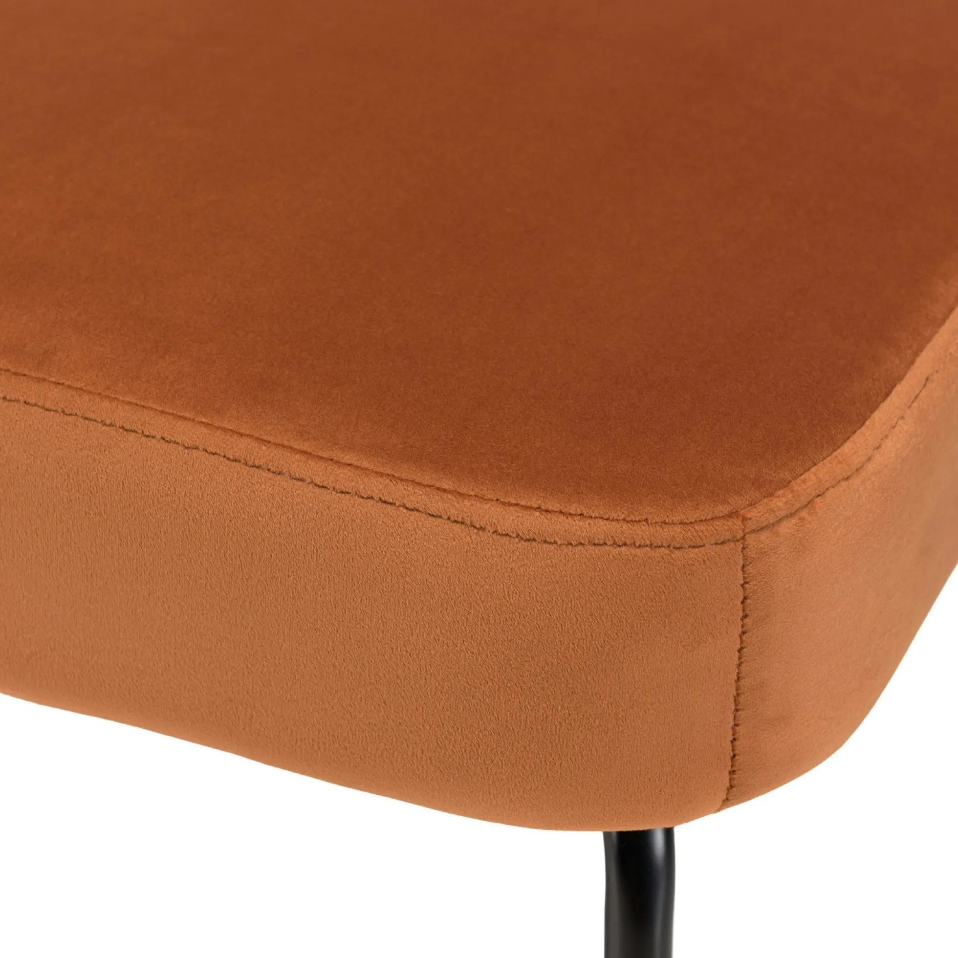 Fauteuil en velours orange dossier rotin PALMA