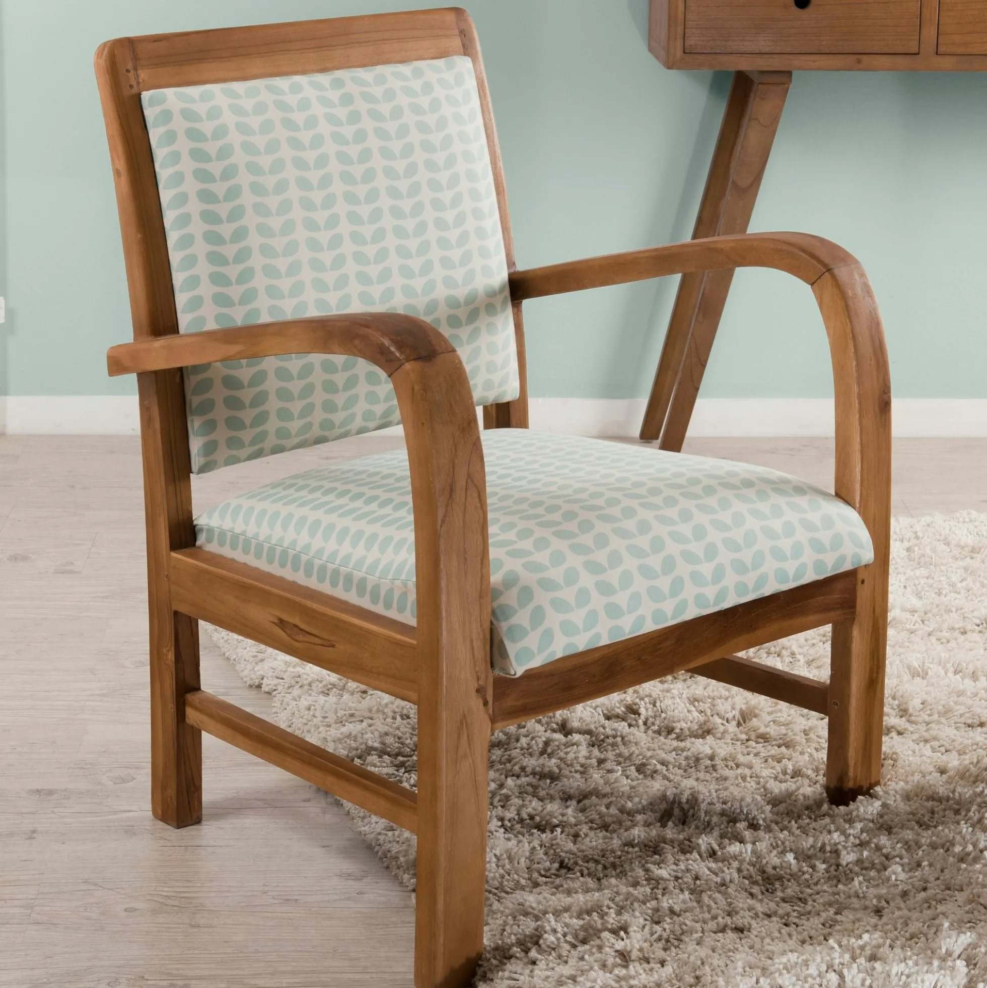 Fauteuil Teck assise tissu coton motifs feuilles rétro années 50. Dim: 61x63x81cm DIKA