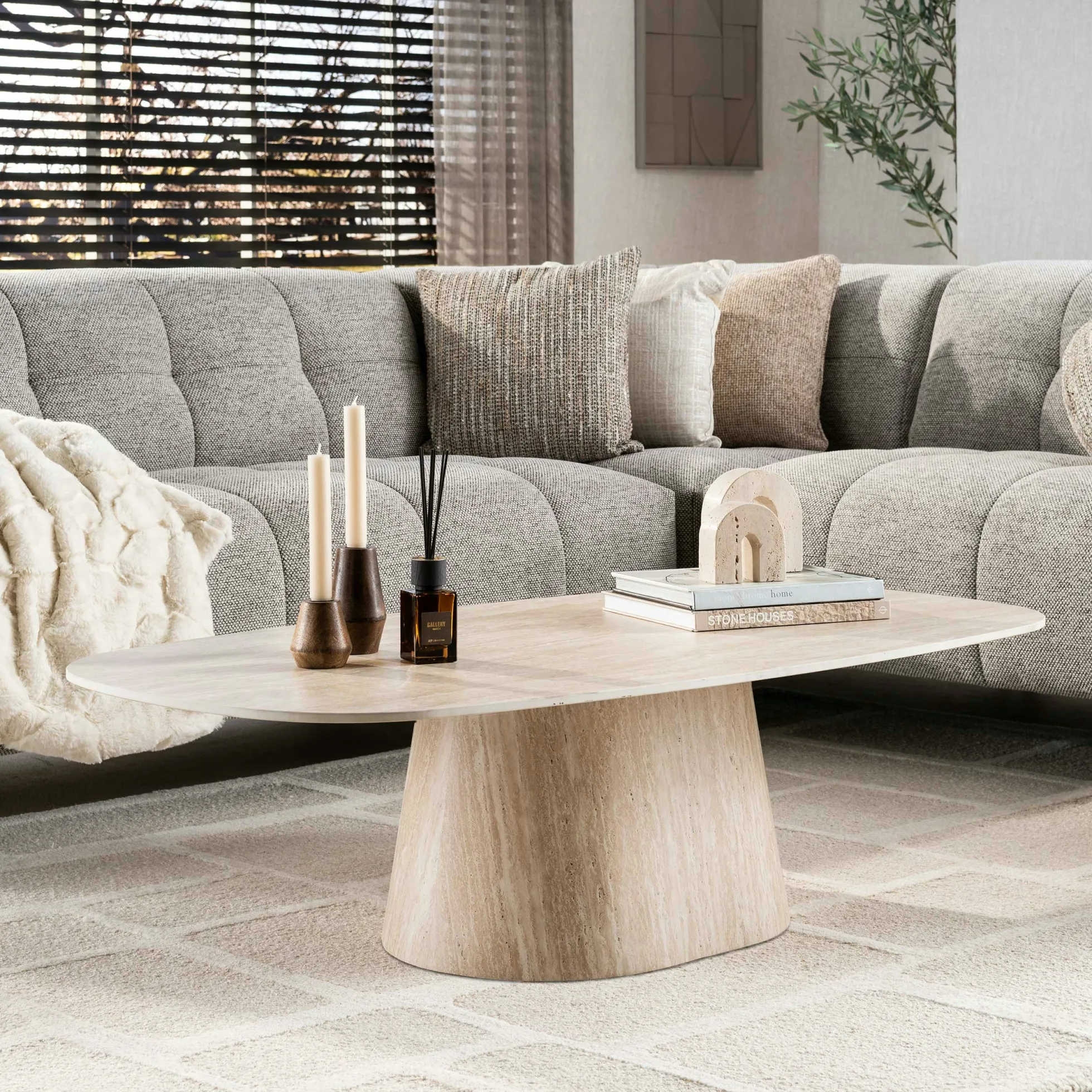 Grande table basse effet travertin 135 cm ASCOLI
