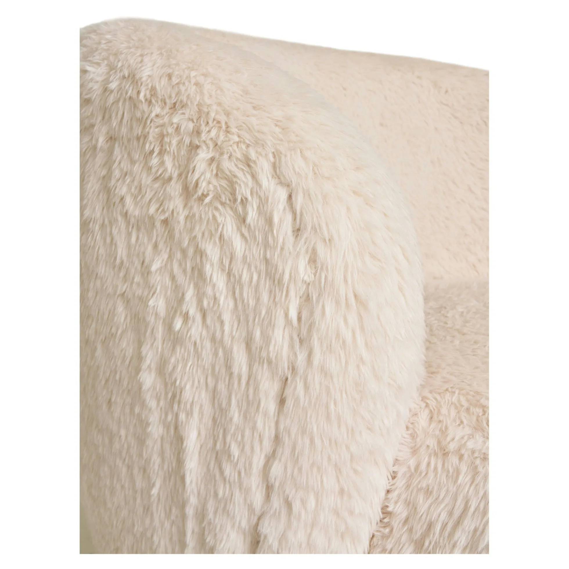 Gros fauteuil en fausse fourrure, couleur blanc cassé BERLIN