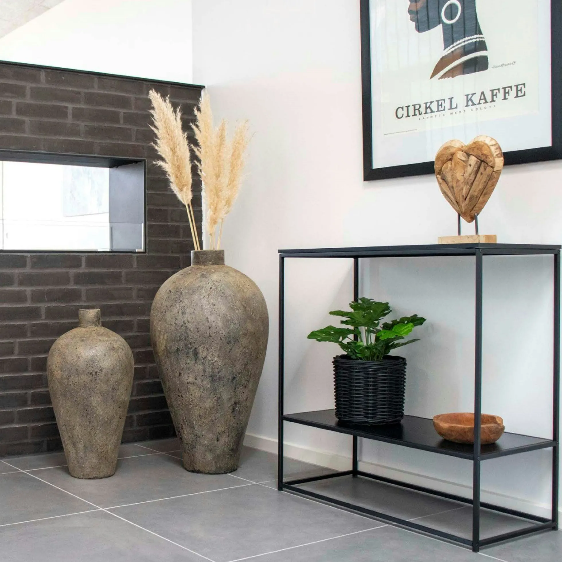 Jarre décorative en terre cuite marron effet vieilli H 80 cm