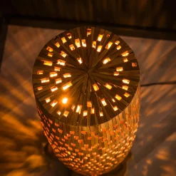 Lampadaire en bois de teck recyclé 145 cm JAVA