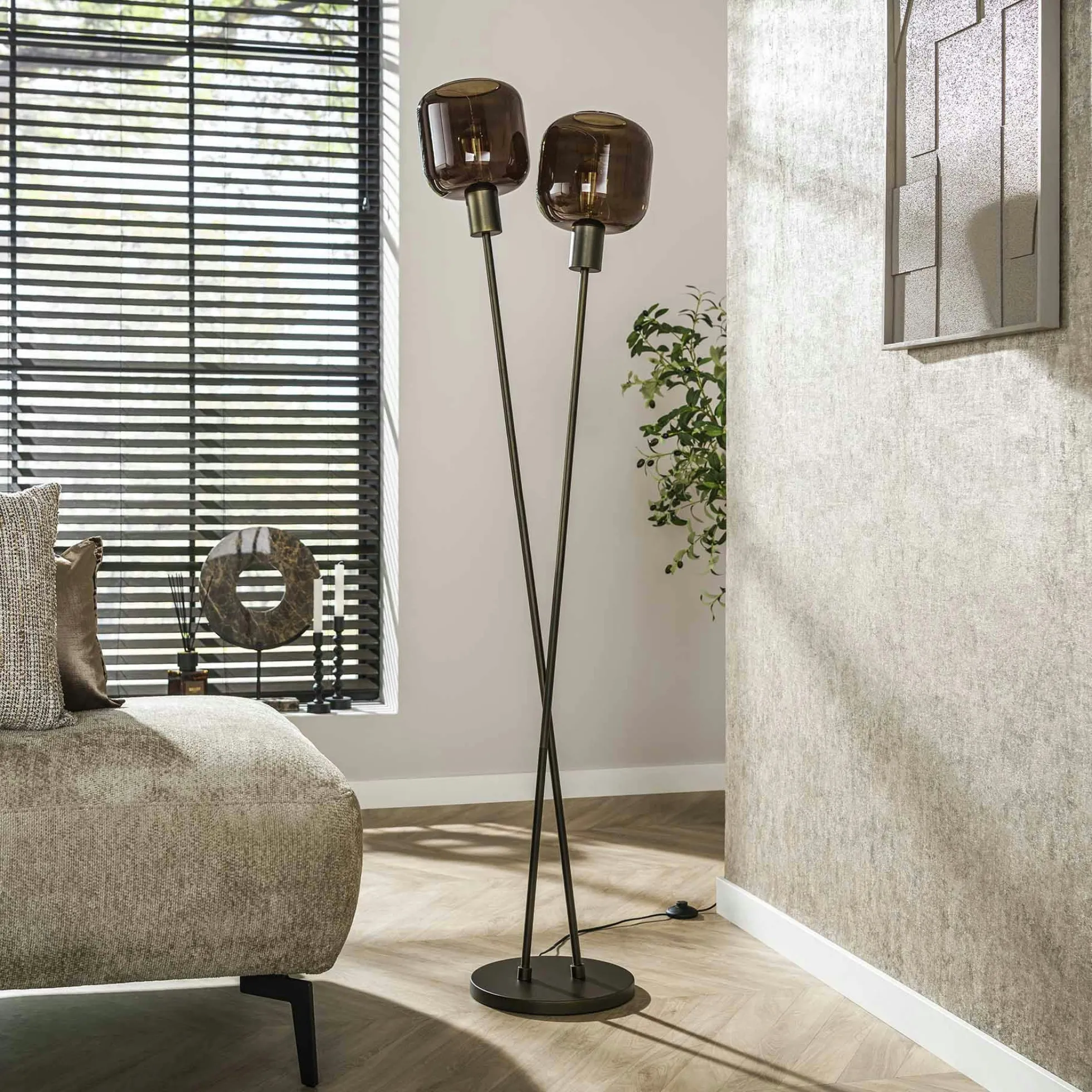 Lampadaire vintage verre – 2 abat–jour croisés bronze NOVA