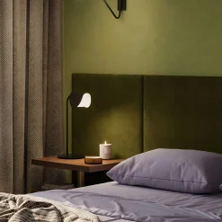 Lampe de chevet noire design - abat-jour plié LENORE