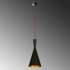 Lampe de chevet suspendue noire mat câble rouge, forme cône SILE