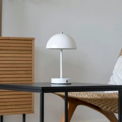 Lampe de table rechargeable en métal blanc SILE