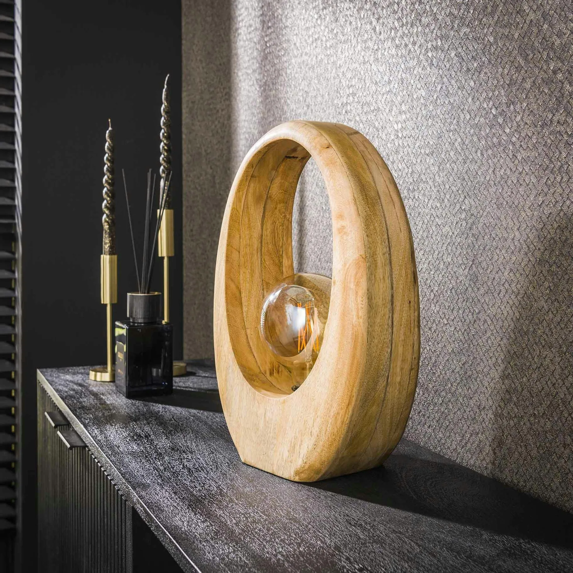 Lampe en bois de manguier forme organique H 43 cm LUCKNOW