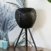 Lampe forme Pomme en bambou ajouré noir et pieds métal D33xH59cm