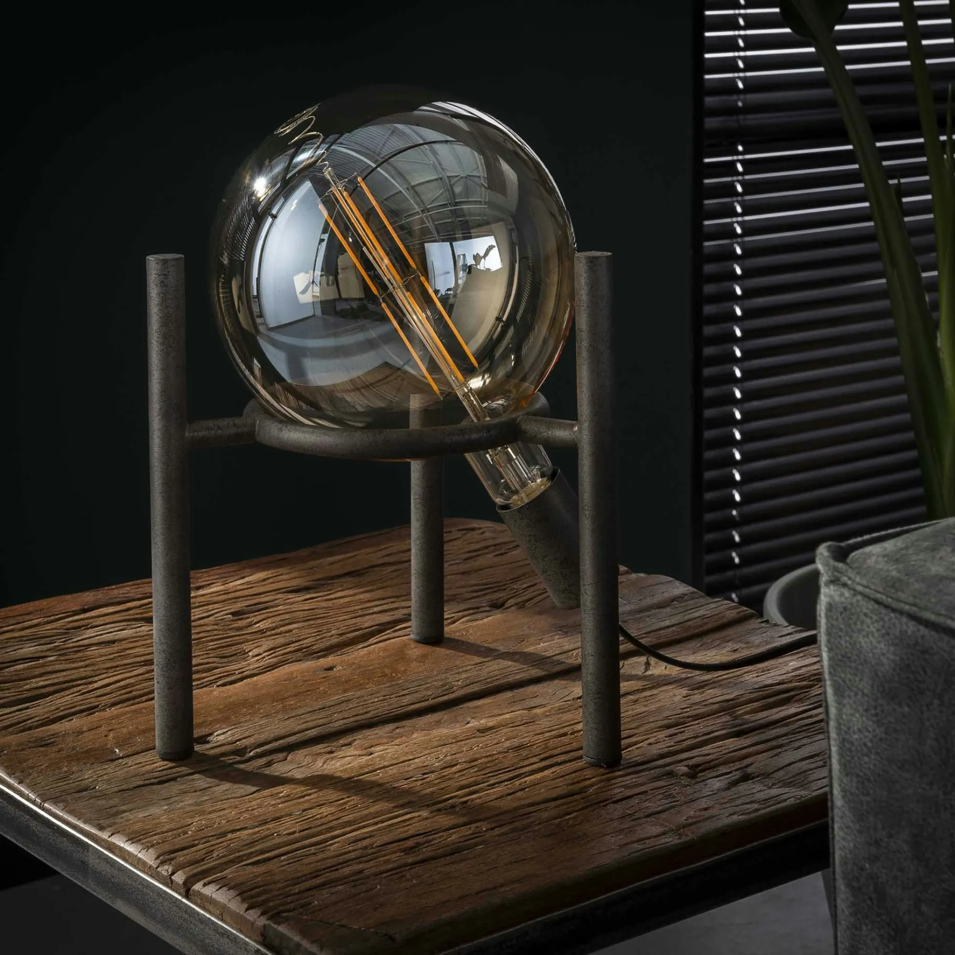 Lampe industrielle trépied style baladeuse RALF