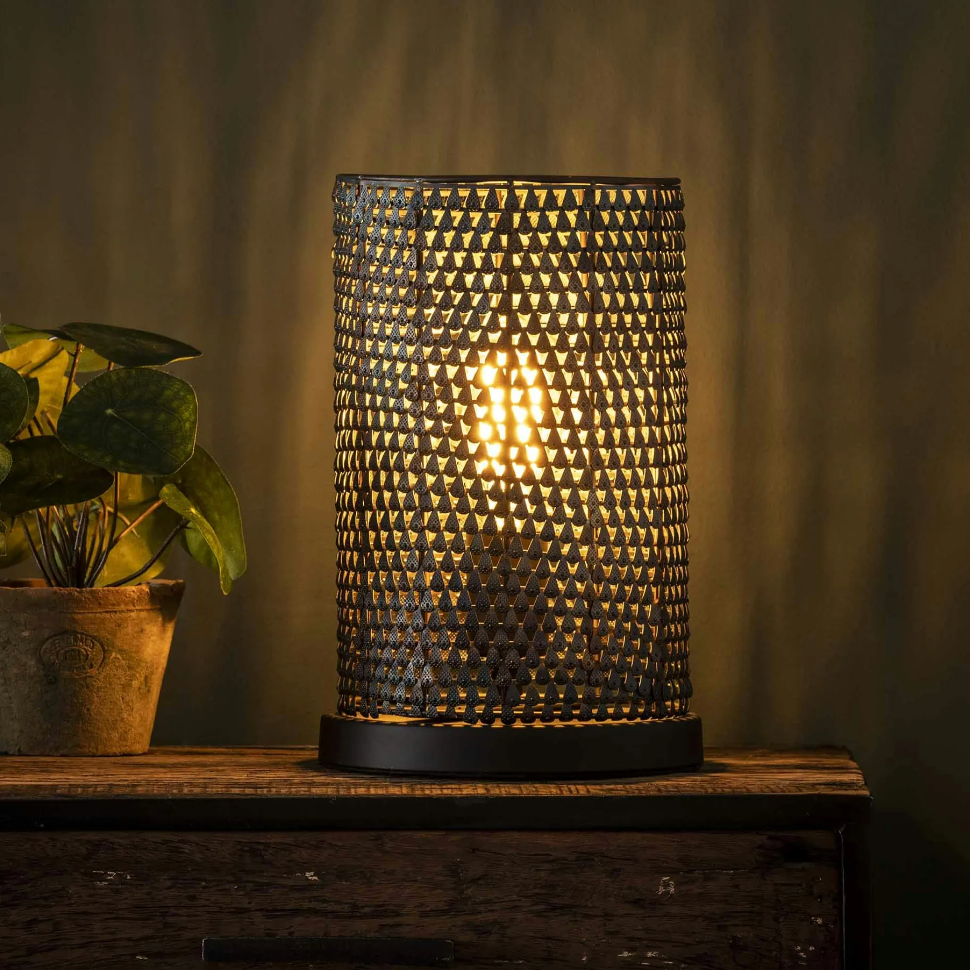 Lampe à poser contemporaine effet maille TRIBECA