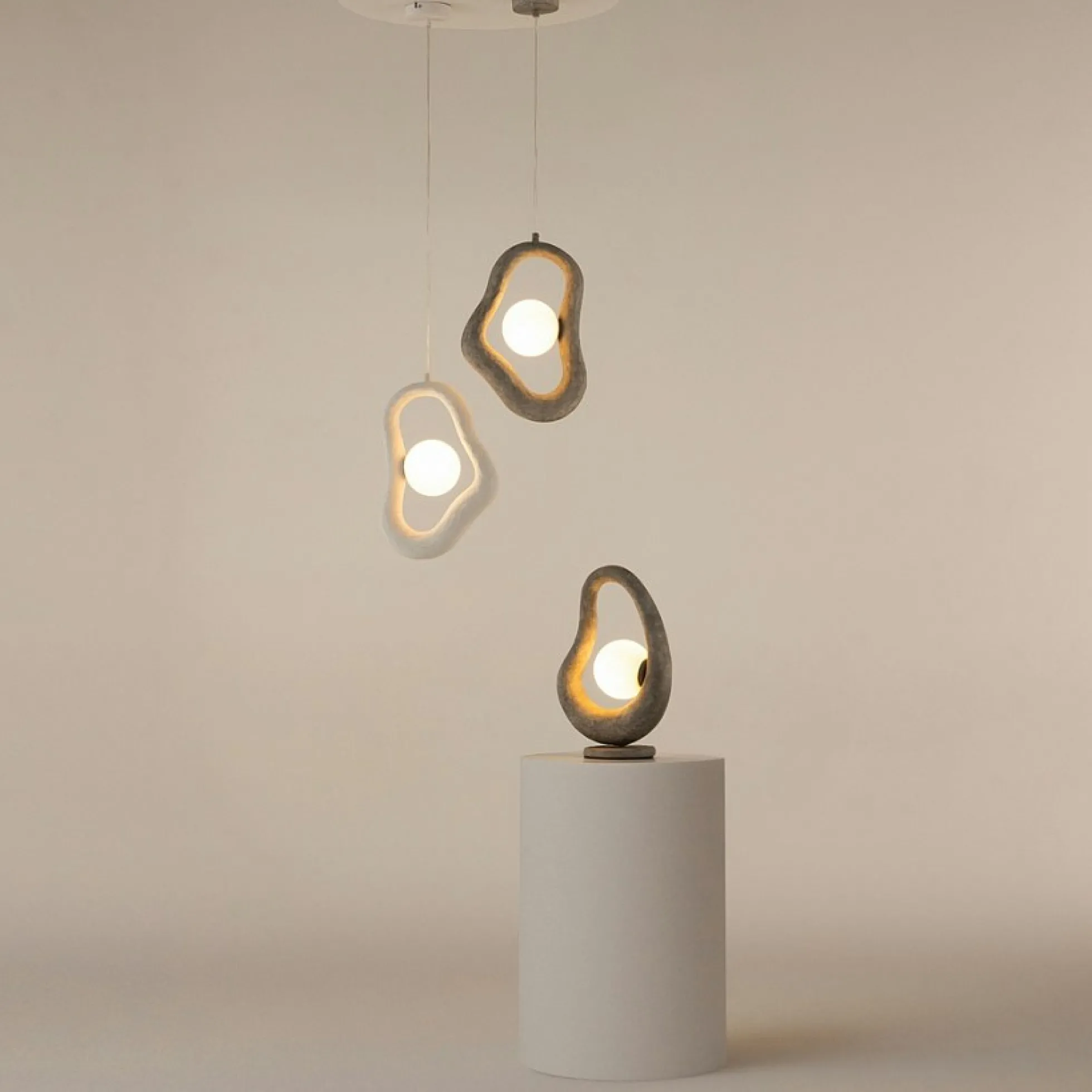 Lampe à poser grise effet béton – globe central LULING