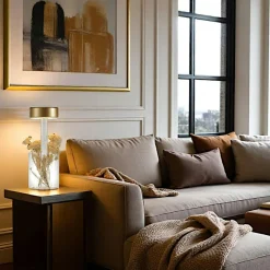 Lampe rechargeable dorée avec vase en verre design ALMA