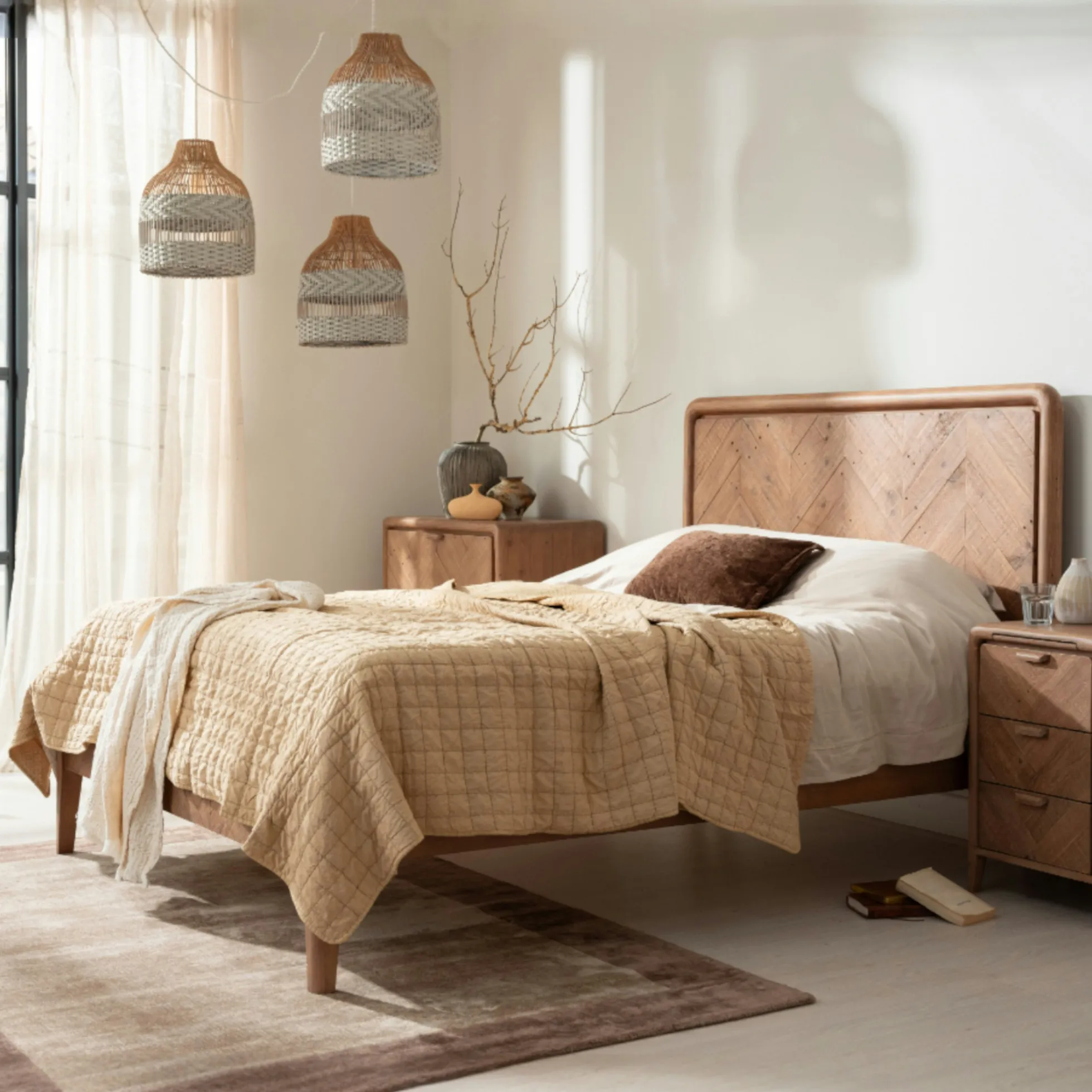 Lit 2 personnes en bois recyclé avec sommier 180 cm KEARNEY