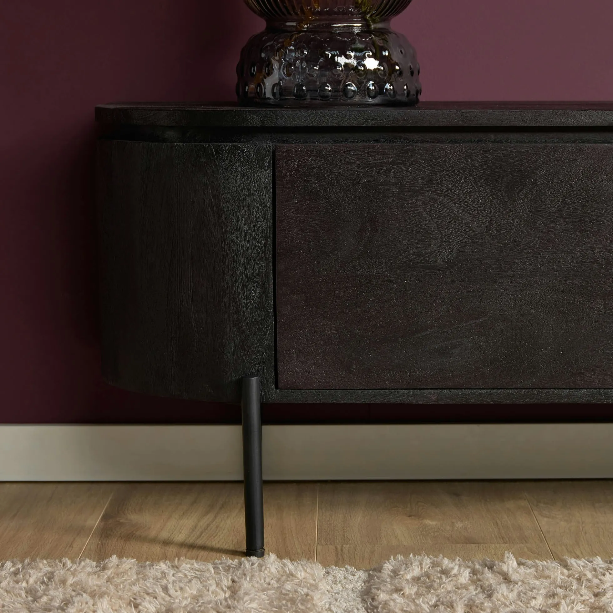 Long meuble TV suspendu bois noir 240 cm AREZZO