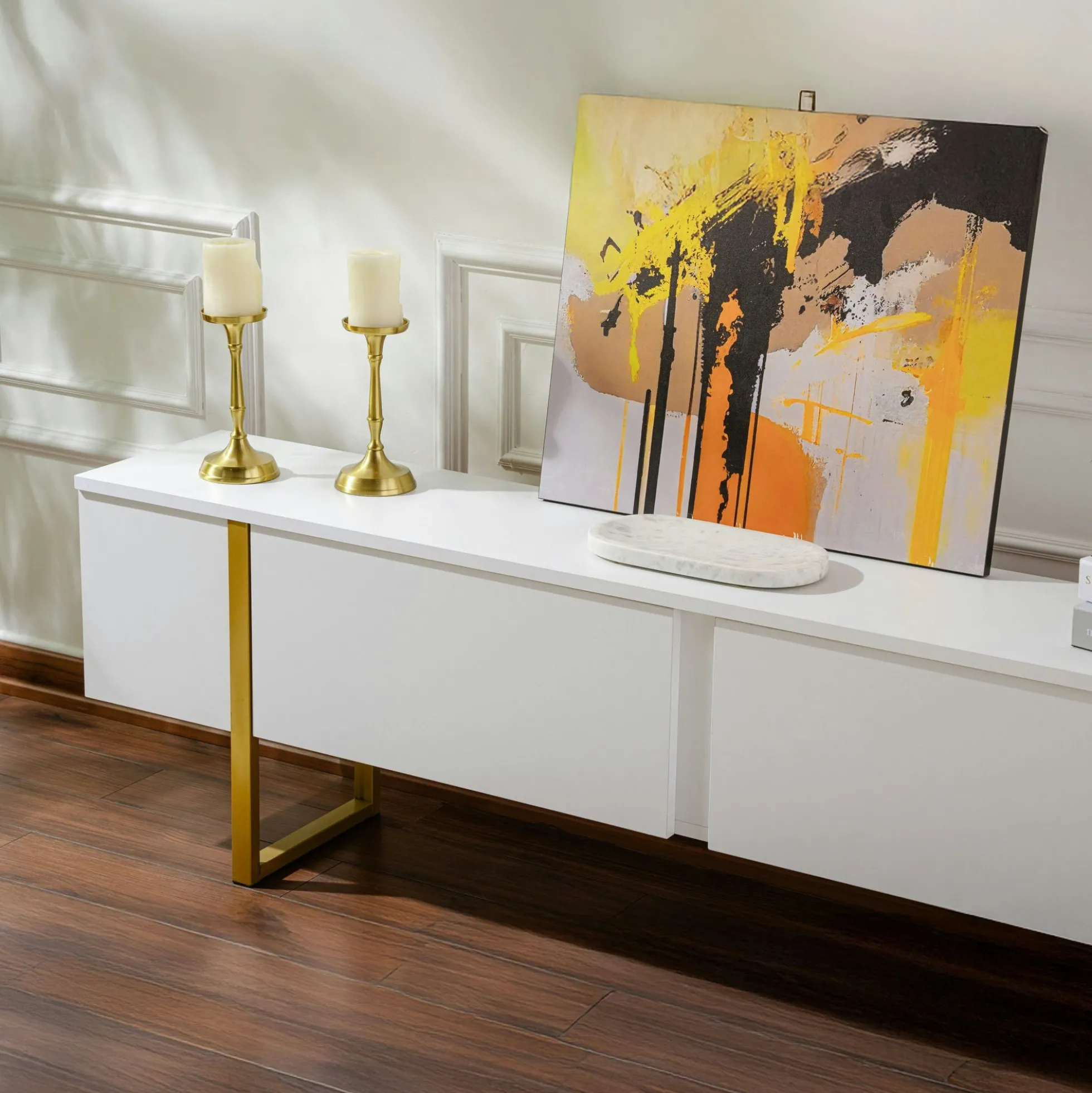 Meuble TV blanc avec rangement - effet laque, pieds dorés JENA